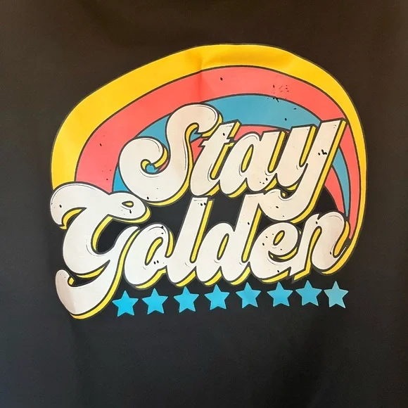 🎯Stay Golden Sleeveless Tank Top - Picture 15 of 15